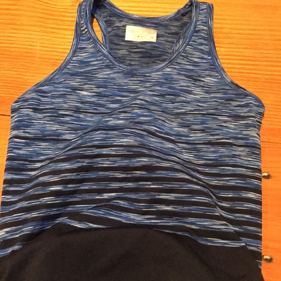 ATHLETA XS Blue Finish Fast Tank Microstripe - Picture 4 of 7